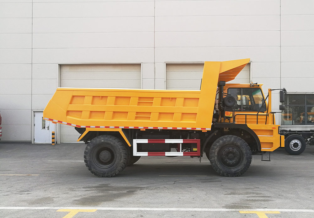 桂平XG60 寬體自卸車