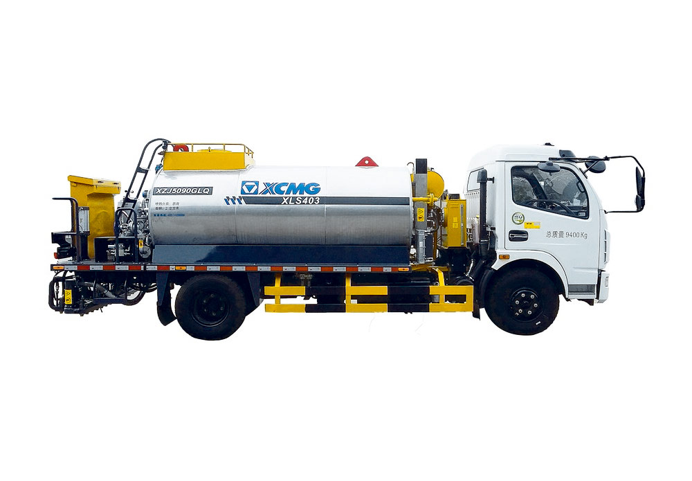 靈川XLS403 瀝青灑布車(chē)